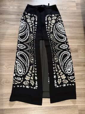 Black Wide-Leg Pant with Cream Paisley Panels